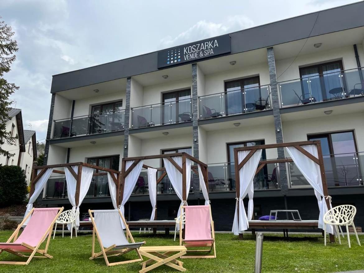 Koszarka Venue & Spa Gródek Nad Dunajcem Buitenkant foto